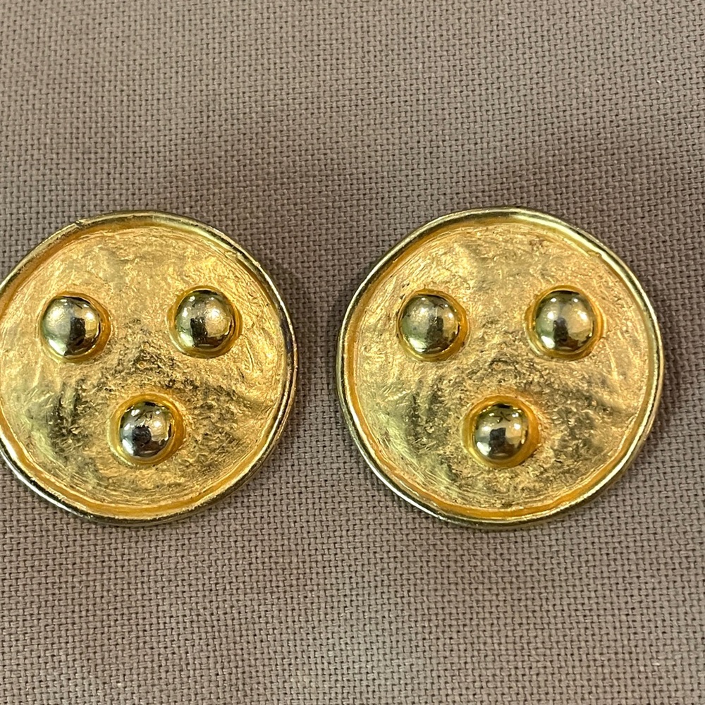 Gold Textured Earrings, Pre Hispanic replica.